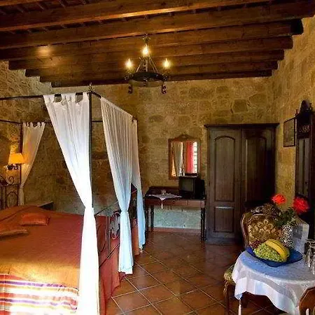 Hotel S. Nikolis Historic Boutique