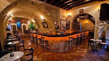 S. Nikolis Historic Boutique 4*