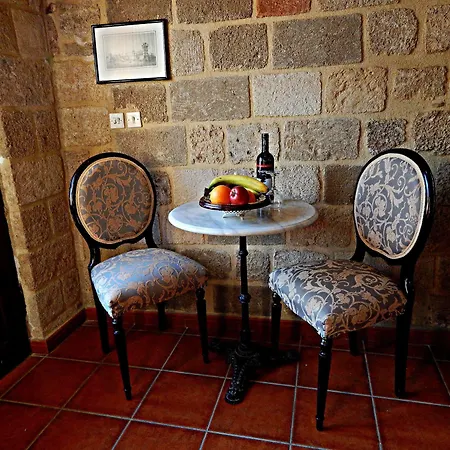 S. Nikolis Historic Boutique 4*