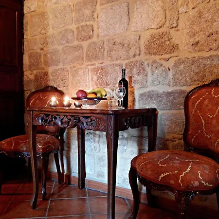 S. Nikolis Historic Boutique 4*